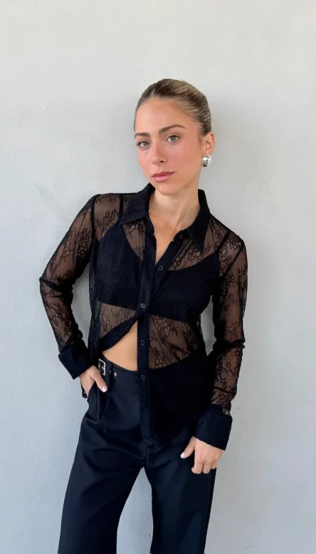 FF0E33CD-3137-4CB7-BE25-EA7B6F310D23